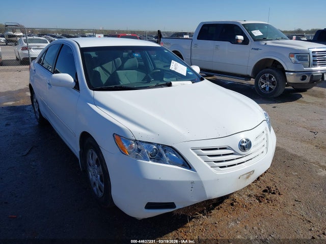 Salvage Toyota Camry Image