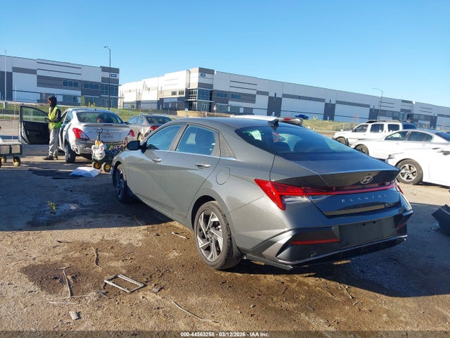 Hyundai ELANTRA Sel