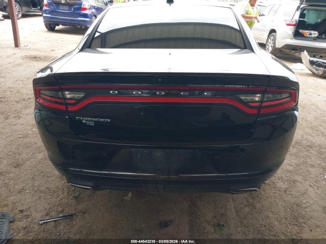 Dodge Charger Sxt