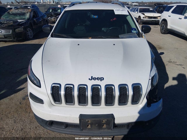 Jeep Cherokee Sport