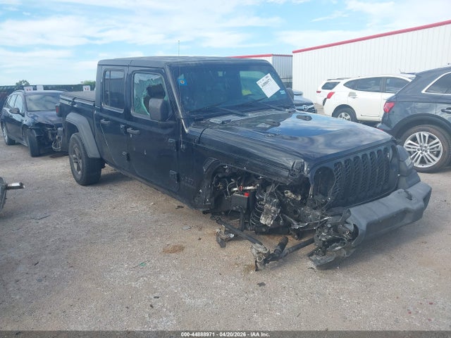Salvage Jeep Gladiator Image