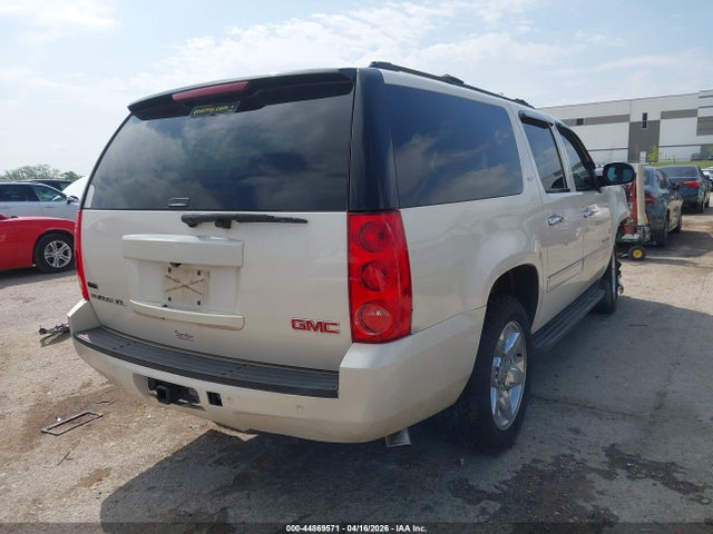 GMC Yukon Slt