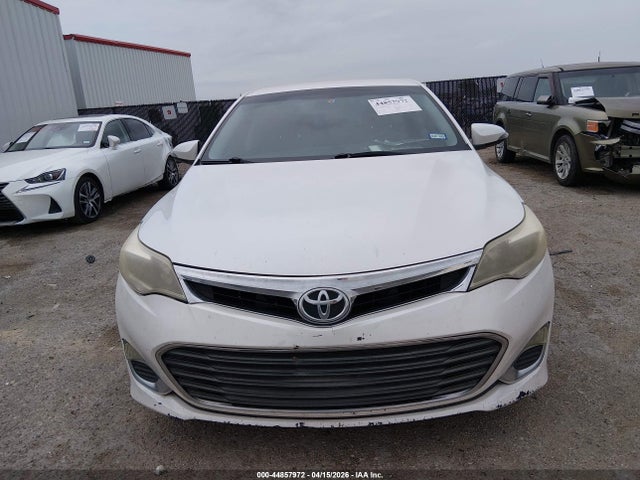 Toyota Avalon Xle