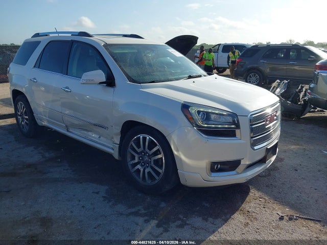 Salvage GMC Acadia Image