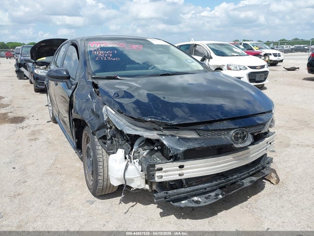 Salvage Toyota Corolla Image