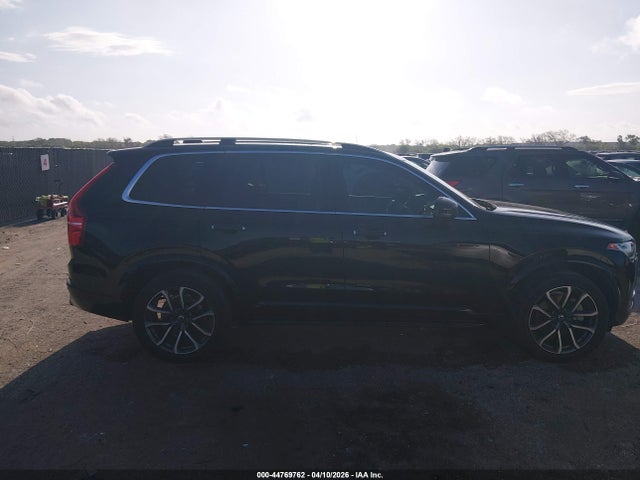 Volvo XC90 T5 Momentum