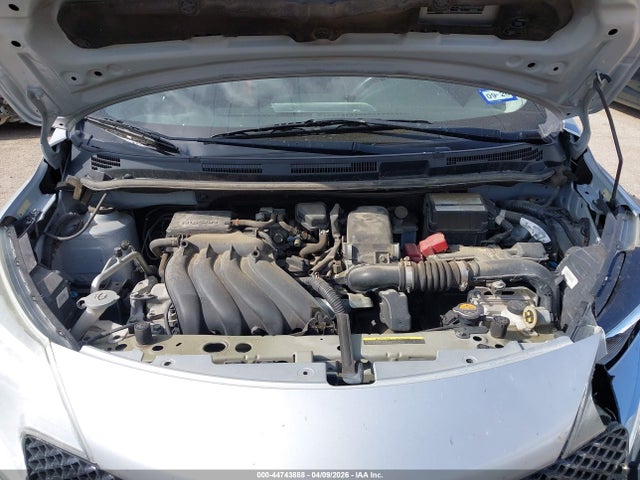 Nissan Versa Sr