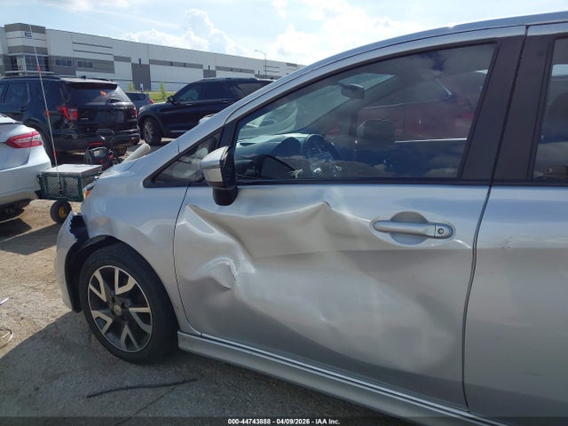 Nissan Versa Sr