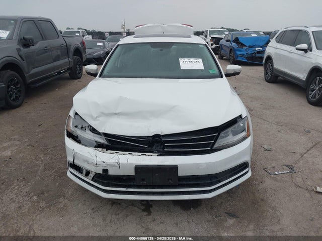 Volkswagen Jetta 1.4t Se