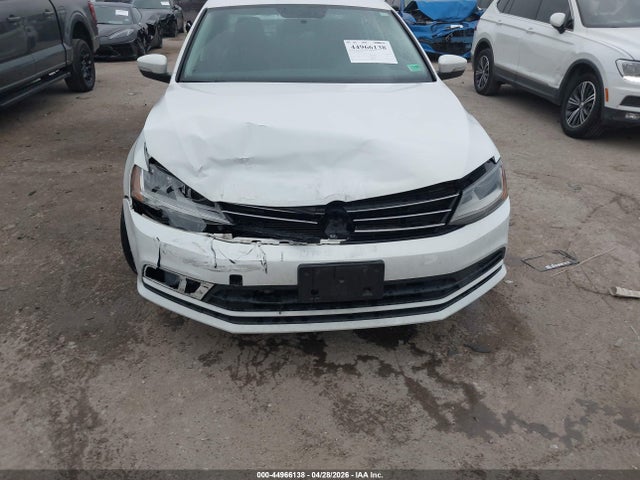 Volkswagen Jetta 1.4t Se