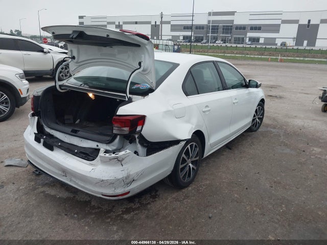Volkswagen Jetta 1.4t Se