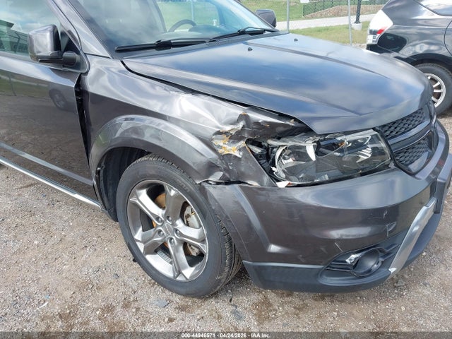 Dodge Journey Crossroad