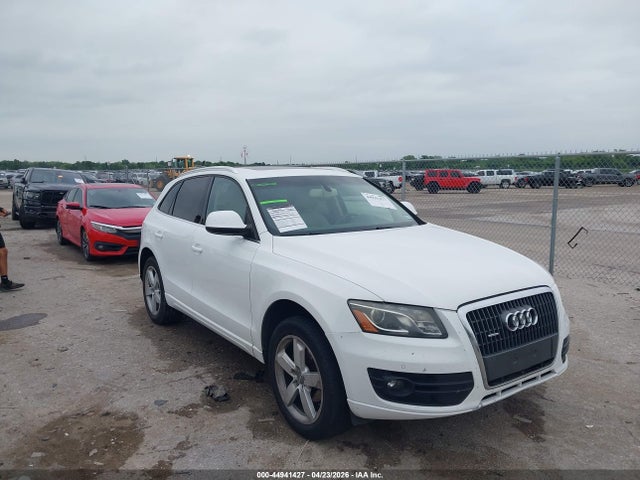 Salvage Audi Q5 Image