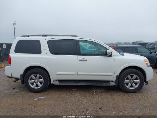Nissan Armada Sv