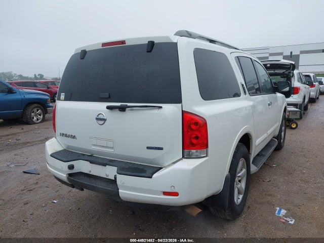 Nissan Armada Sv