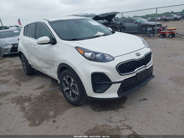 Salvage Kia Sportage Image