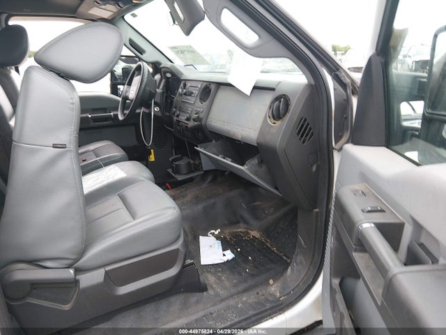 Ford F-250 Xl