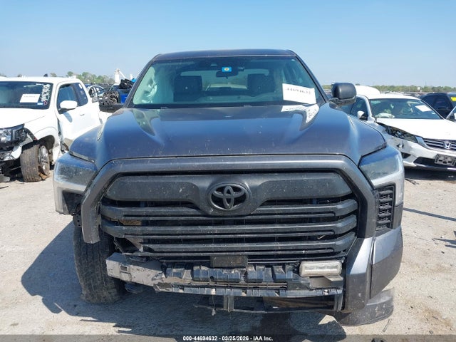 Toyota Tundra Sr5