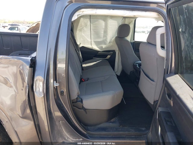 Toyota Tundra Sr5