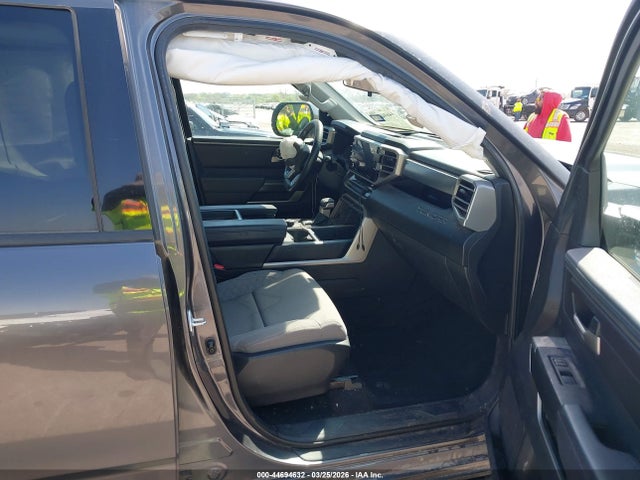 Toyota Tundra Sr5