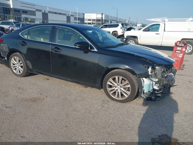 Salvage Lexus Es Image
