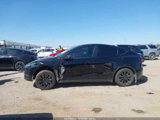 Tesla Model Y Long Range Dual Motor All-wheel Drive