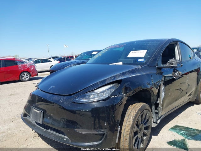 Tesla Model Y Long Range Dual Motor All-wheel Drive