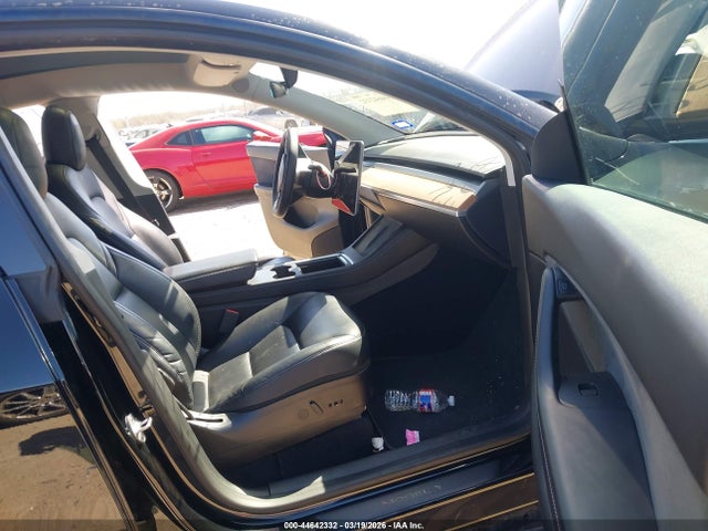 Tesla Model Y Long Range Dual Motor All-wheel Drive