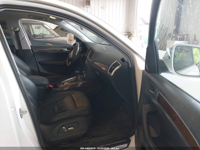 Audi Q5 2.0t Premium