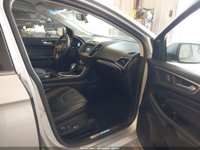Ford Edge Titanium