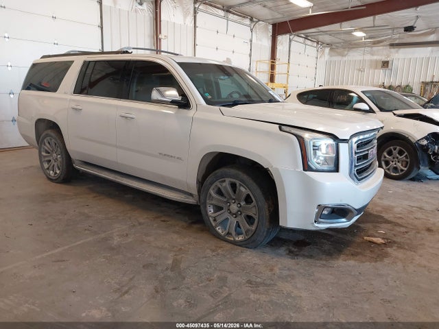 Salvage GMC Yukon Image