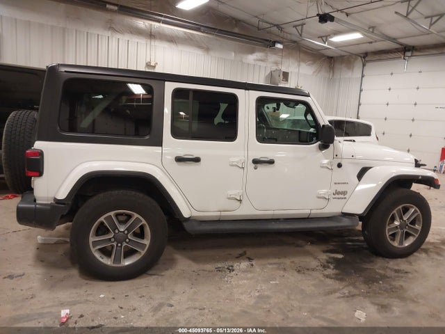 Jeep Wrangler Sahara 4x4