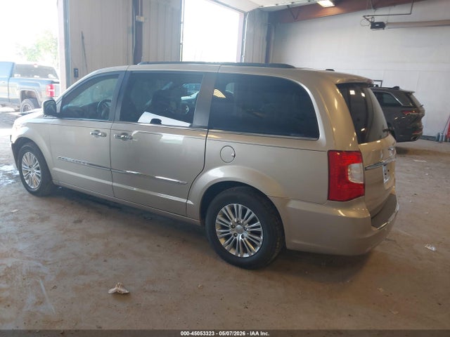 Chrysler Town & Country Touring-l