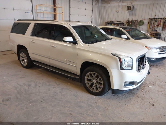 Salvage GMC Yukon Image