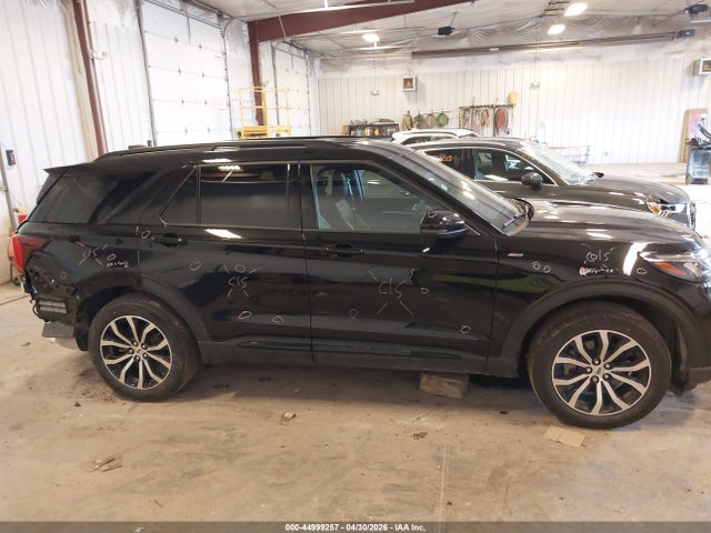 Ford Explorer St-line