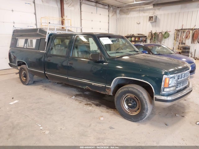 Salvage Chevrolet C3500 Image