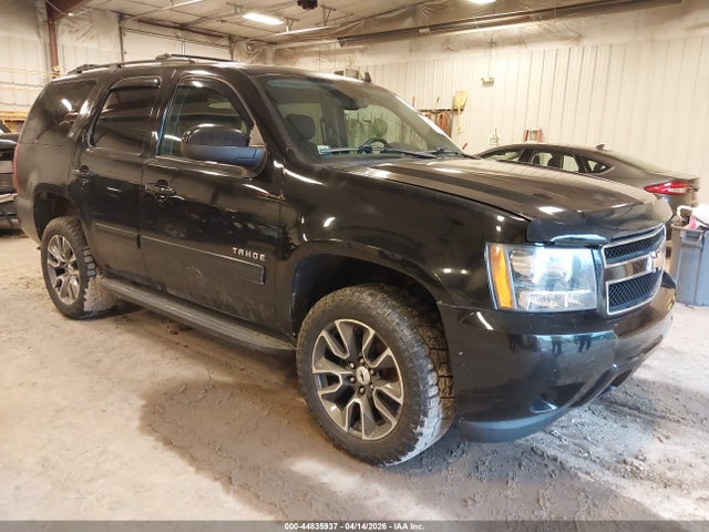 Salvage Chevrolet Tahoe Image