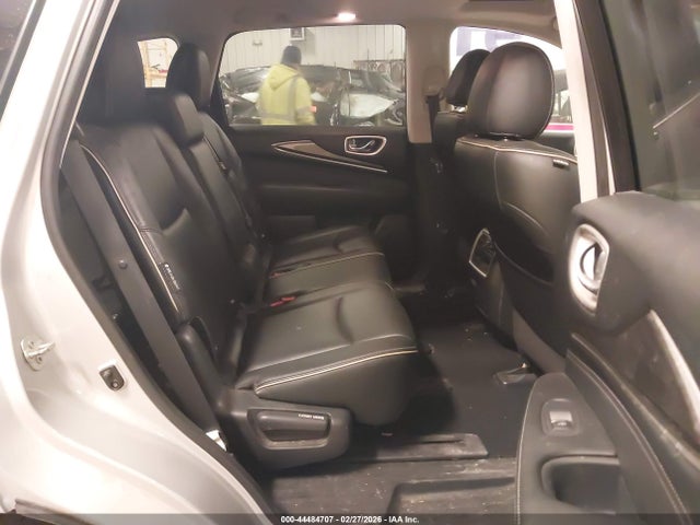 INFINITI Qx Pure