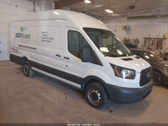 Salvage Ford Transit Image