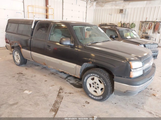 Salvage Chevrolet Silverado 1500 Image