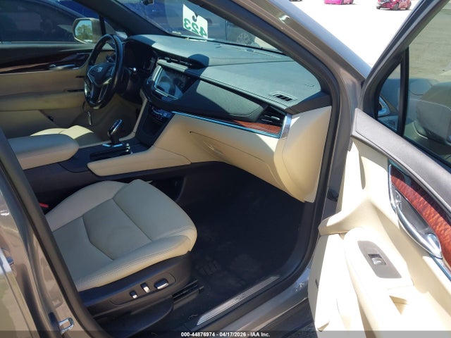Cadillac XT5 Luxury