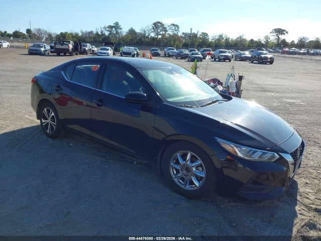 Salvage Nissan Sentra Image
