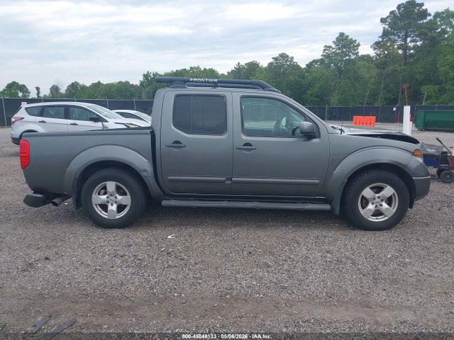 Nissan Frontier Le