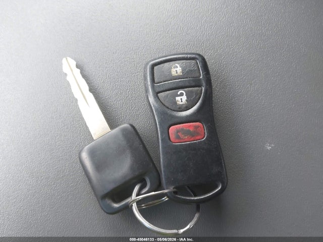 Nissan Frontier Le