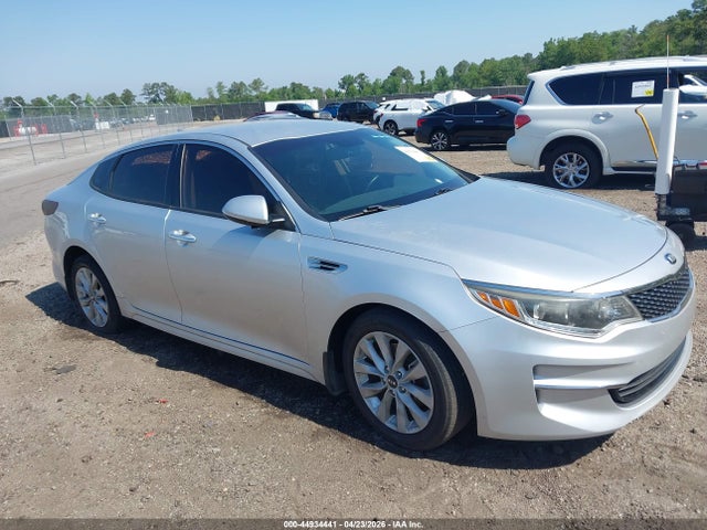 Salvage Kia Optima Image