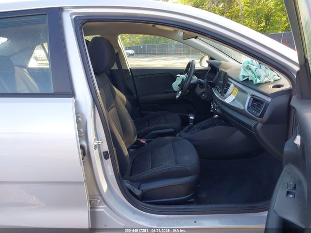 Kia Rio Lx
