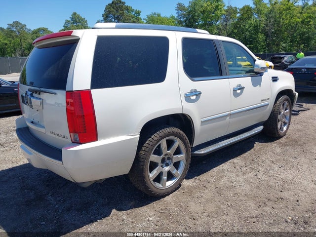 Cadillac Escalade Luxury