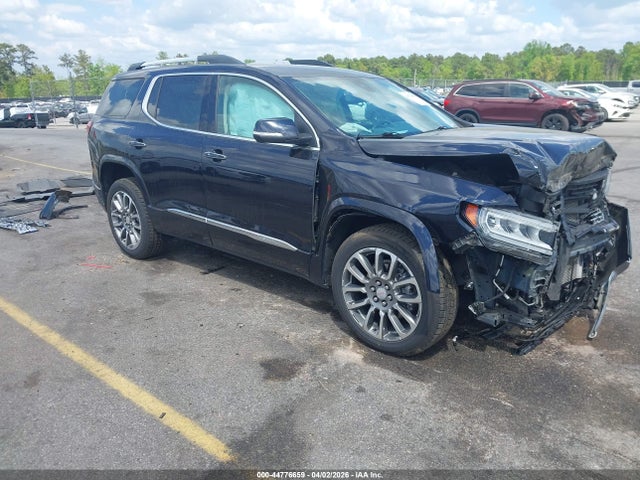 Salvage GMC Acadia Image