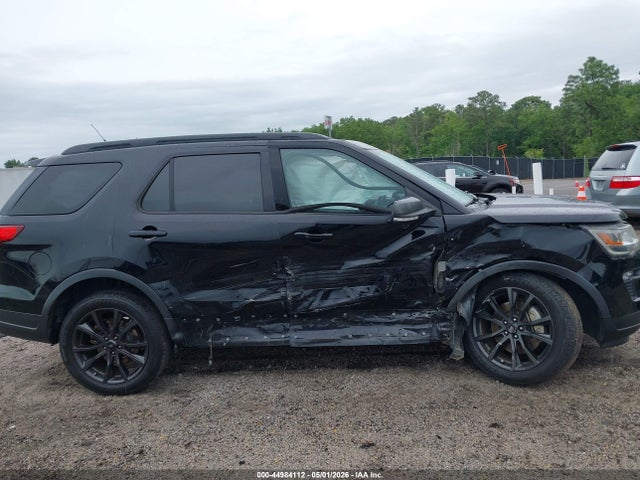 Ford Explorer Xlt