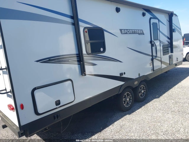 Venture Sporttrek Rv